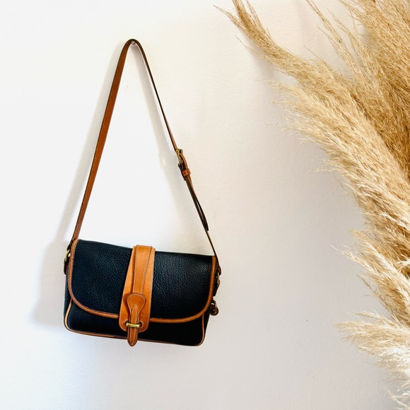 VINTAGE DOONEY BOURKE Black Cognac Brown Leather Gold Metal Crossbody Purse Bag - Picture 7 of 16